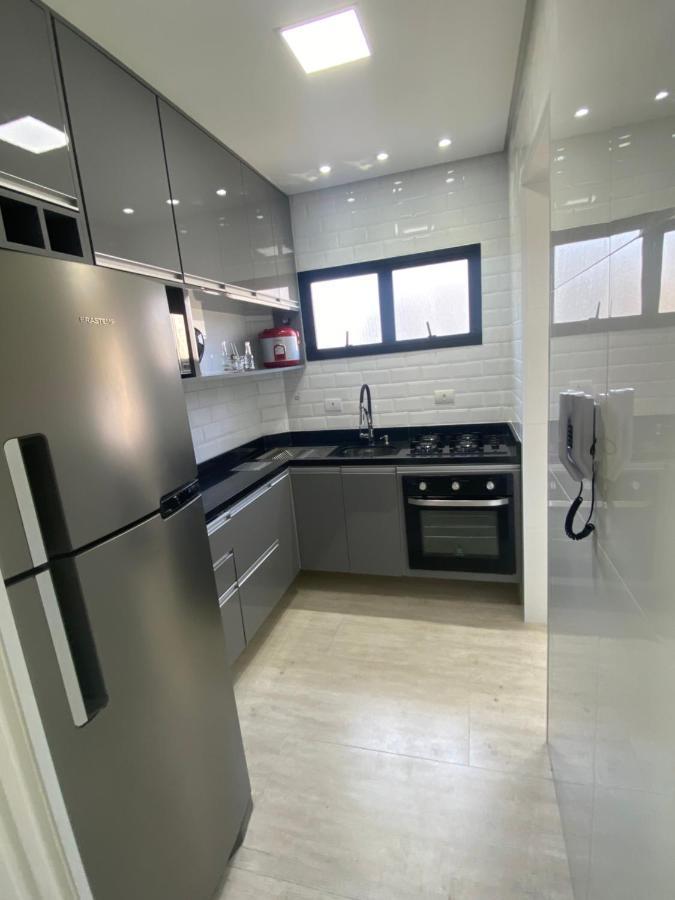 Apto A 2 Min A Pe Da - Edificio Monte Carmel Guaruja